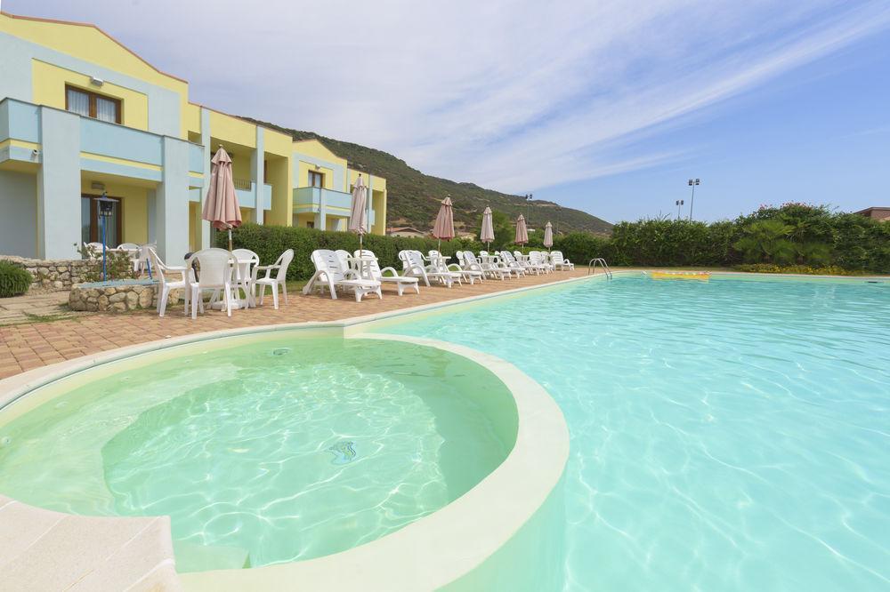 Resort Isola Rossa Bosa Eksteriør billede