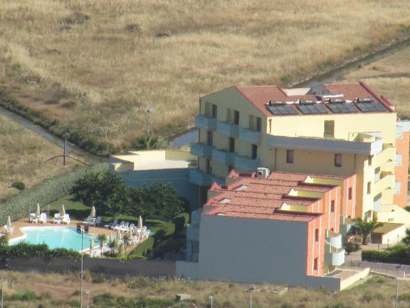 Resort Isola Rossa Bosa Eksteriør billede